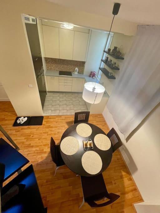 Huge Two Floor Apartment On The Park Colonnade With Free Parking For One Car, 160 Sqm 卡罗维发利 外观 照片